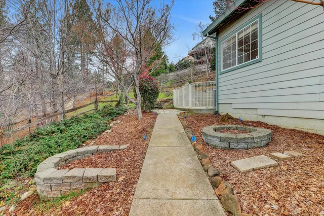 $659,900 | 124 Ruby Ledge Court, Grass Valley, CA 95945