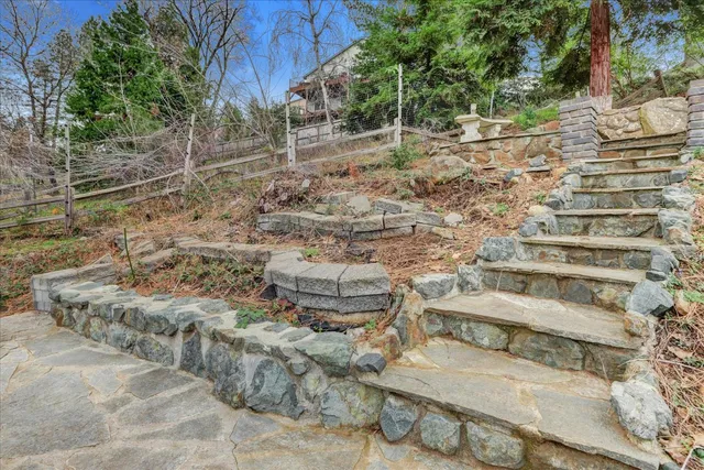 $659,900 | 124 Ruby Ledge Court, Grass Valley, CA 95945