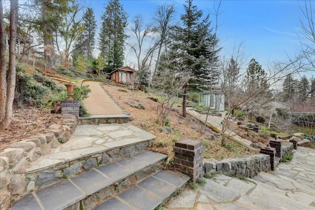 $659,900 | 124 Ruby Ledge Court, Grass Valley, CA 95945