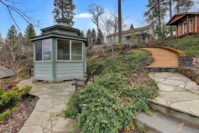 $659,900 | 124 Ruby Ledge Court, Grass Valley, CA 95945