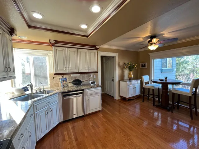 $659,900 | 124 Ruby Ledge Court, Grass Valley, CA 95945