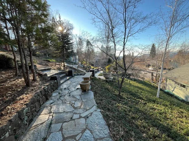 $659,900 | 124 Ruby Ledge Court, Grass Valley, CA 95945