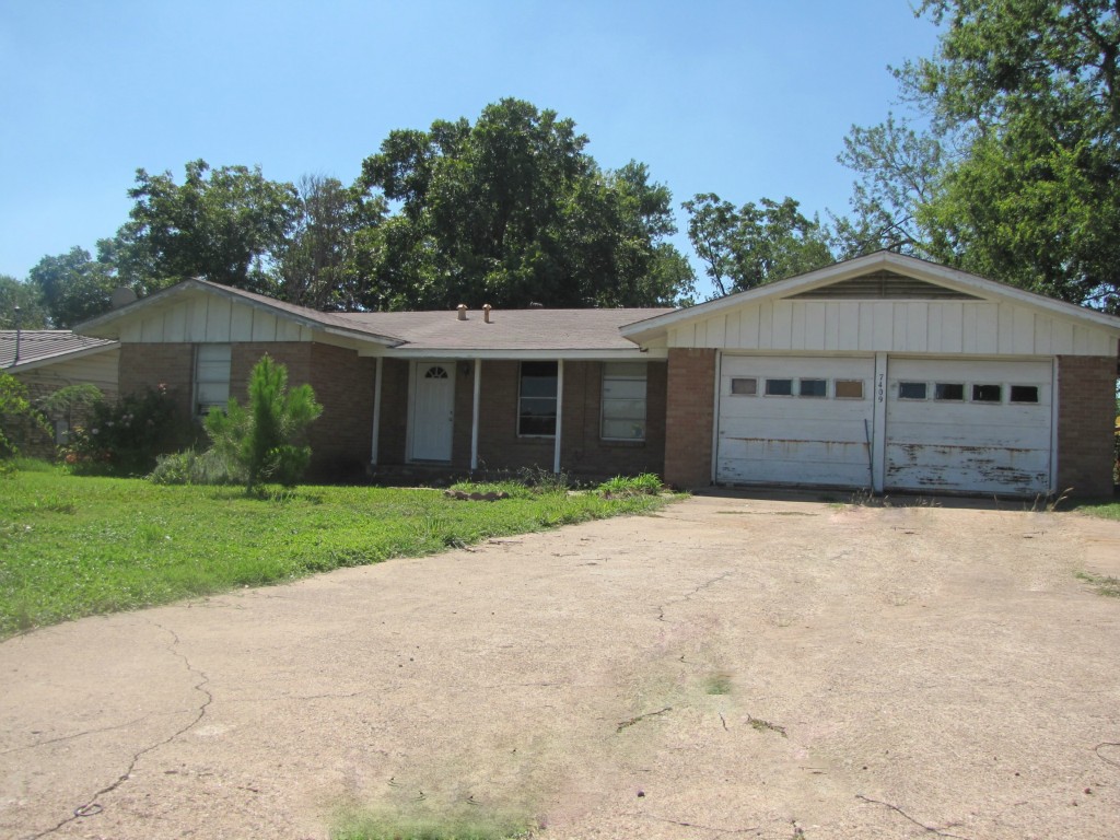 7409 Burleson Road Austin, TX 78744 - Photo 1 of 1 Gallery Image 1