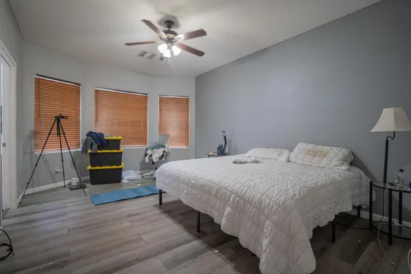 $2,195 | 9377 West Milkweed Loop, Phoenix, AZ 85037