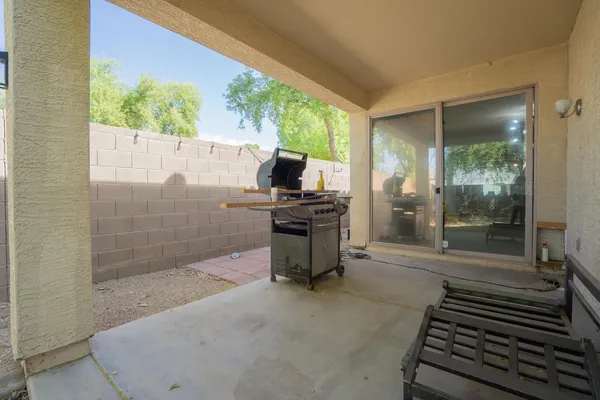 $2,195 | 9377 West Milkweed Loop, Phoenix, AZ 85037