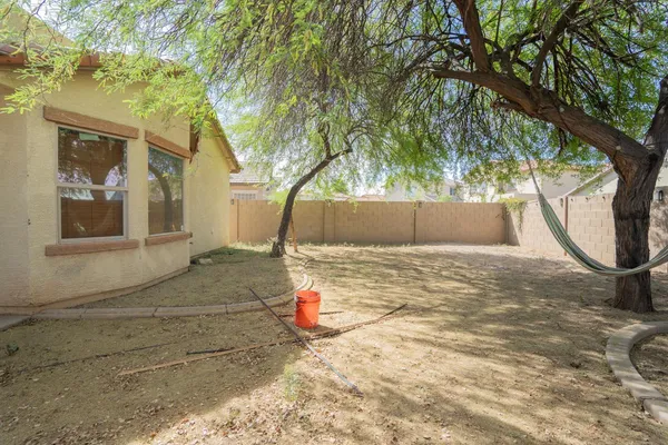 $2,195 | 9377 West Milkweed Loop, Phoenix, AZ 85037