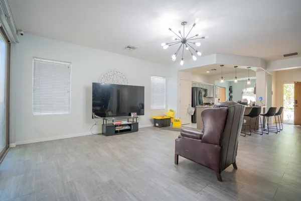$2,195 | 9377 West Milkweed Loop, Phoenix, AZ 85037