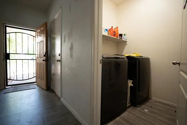 $2,195 | 9377 West Milkweed Loop, Phoenix, AZ 85037