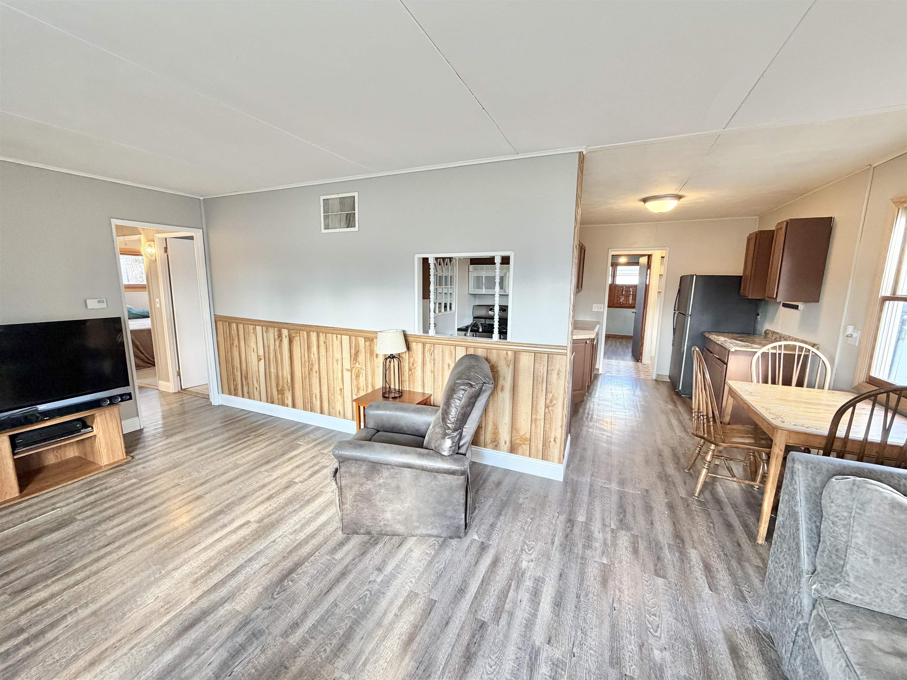 2707 Ridge Avenue Rockford, IL 61103 - Photo 8 of 26 Gallery Image 8