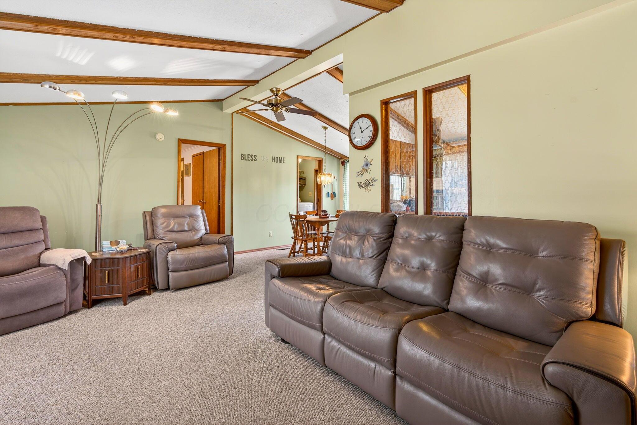 21240 River Road Circleville, OH 43113 - Photo 41 of 77