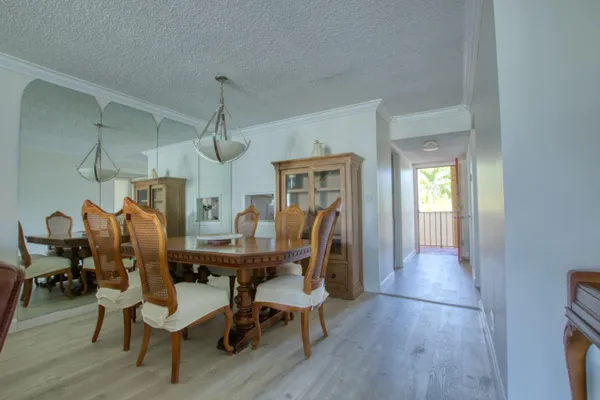 $2,200 | 4345 Trevi Court, Unit 204, Lake Worth, FL 33467