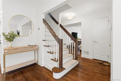 $1,075,000 | 116 Huntley Drive, Ardsley, NY 10502