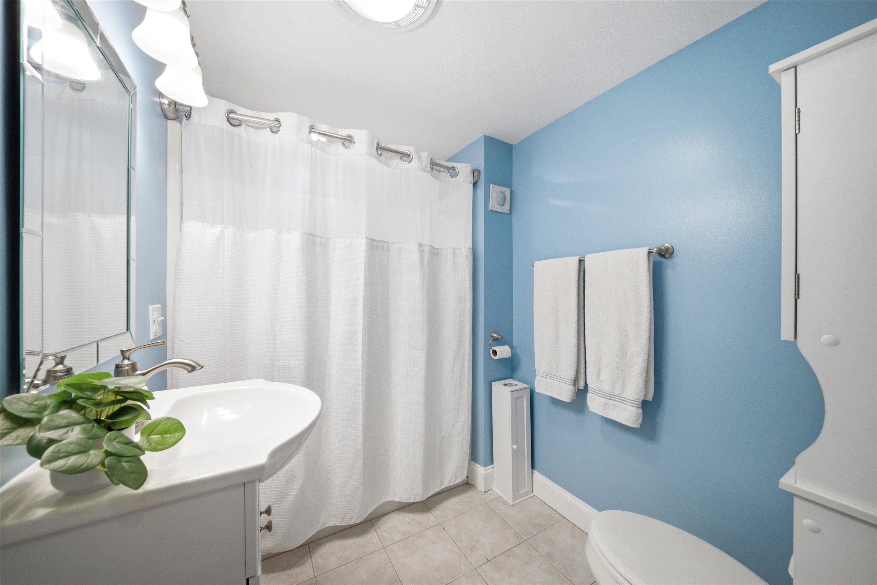 107 Hackett Hill Road Hooksett, NH 03106 - Photo 23 of 39