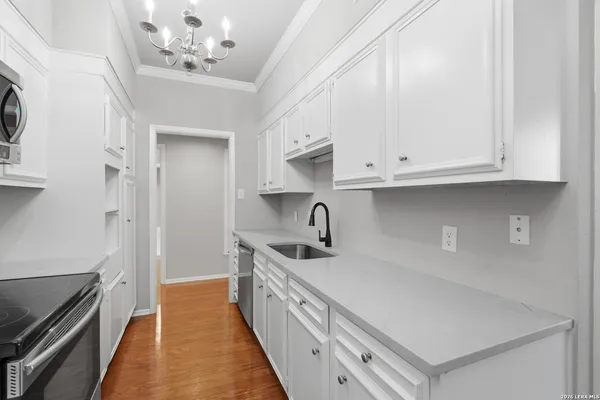 $249,500 | 3678 Hidden Drive, Unit 902, San Antonio, TX 78217