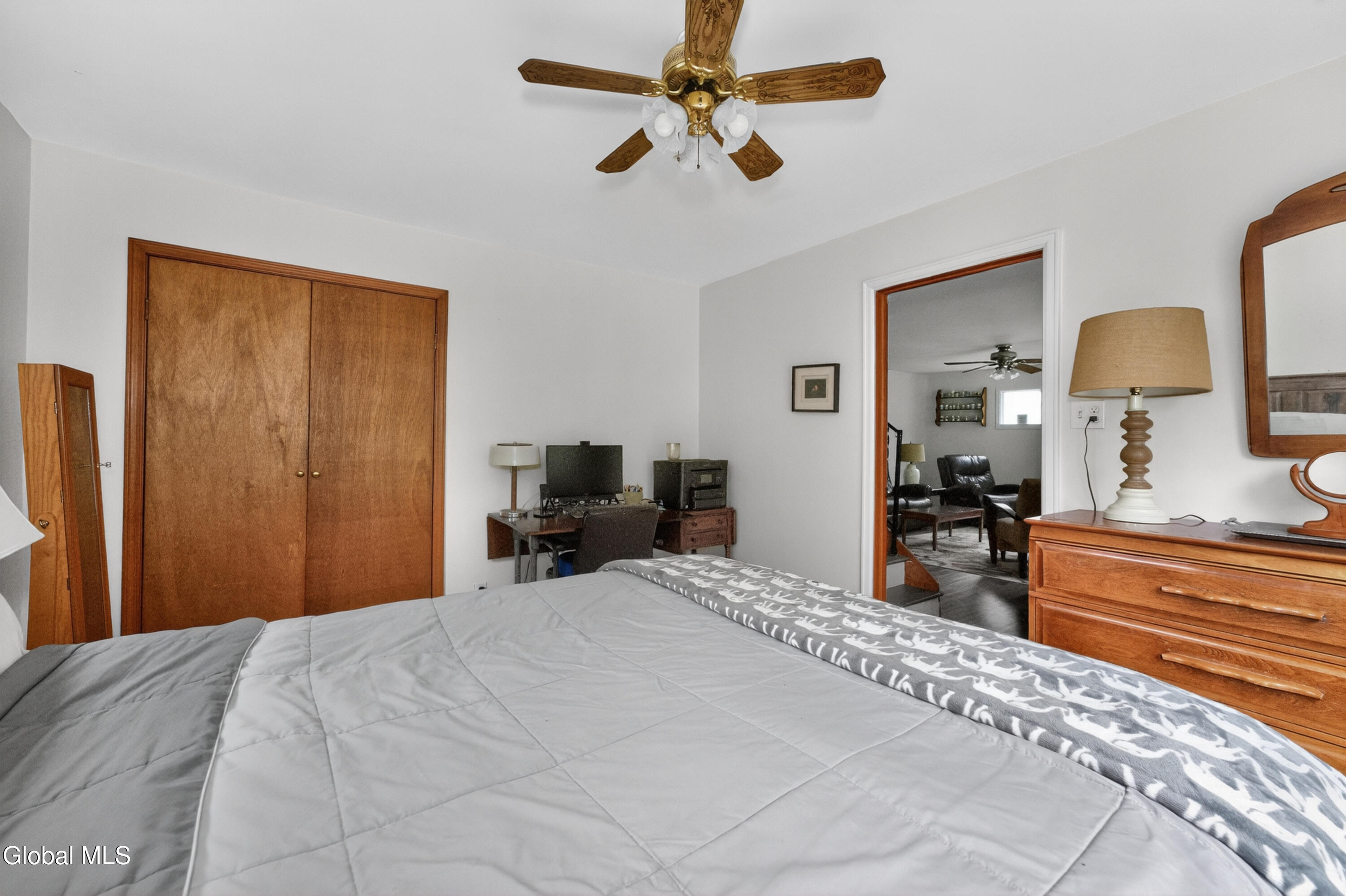 48 Schoolhouse Road Guilderland, NY 12203 - Photo 16 of 44 1 Apt Up 16