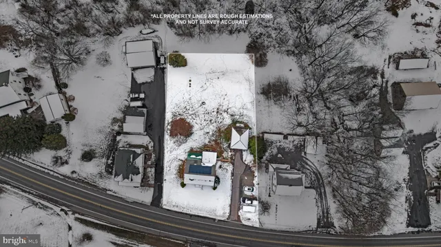 a view of city view and mountain view
