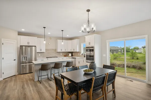 $589,900 | 24035 187th Street Northwest, Big Lake, MN 55309