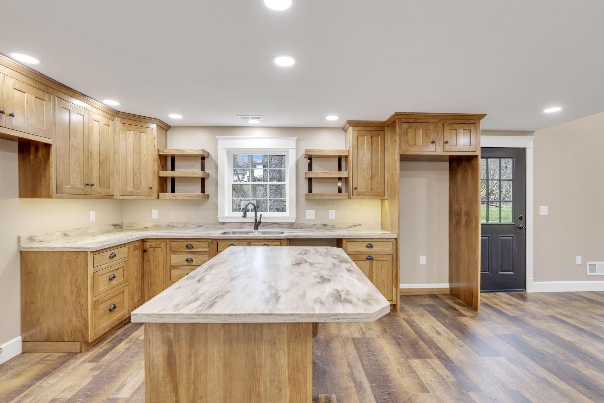 889 Blacksnake Road Utica, OH 43080 - Photo 16 of 53 .