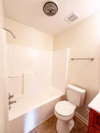 $795 | 100 Ballygar Street, Unit F, Clarksville, TN 37043