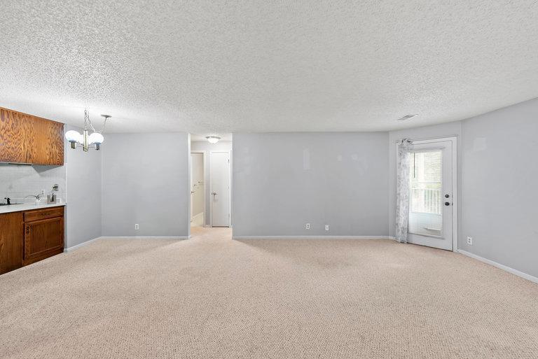 742 County Rd F West, Unit 1002 Shoreview, MN 55126 - Photo 8 of 31