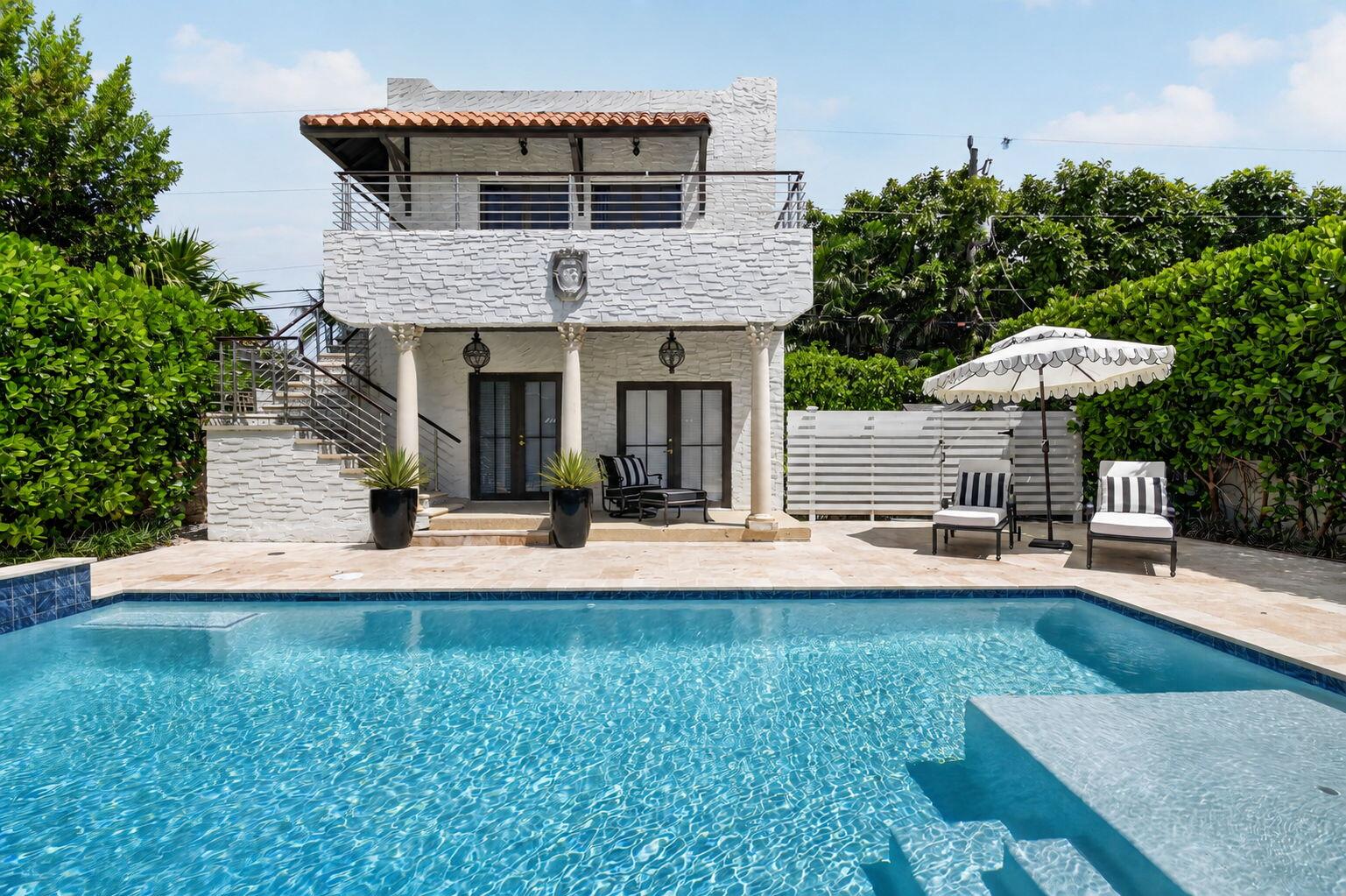 807 Ardmore Road West Palm Beach, FL 33401 - Photo 76 of 80 76-web-or-mls-pot colour edits (10)