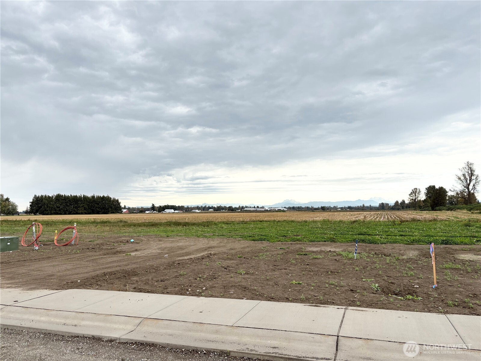 412 West 3rd Street Everson, WA 98276 - Photo 14 of 14 a view of an ocean beach