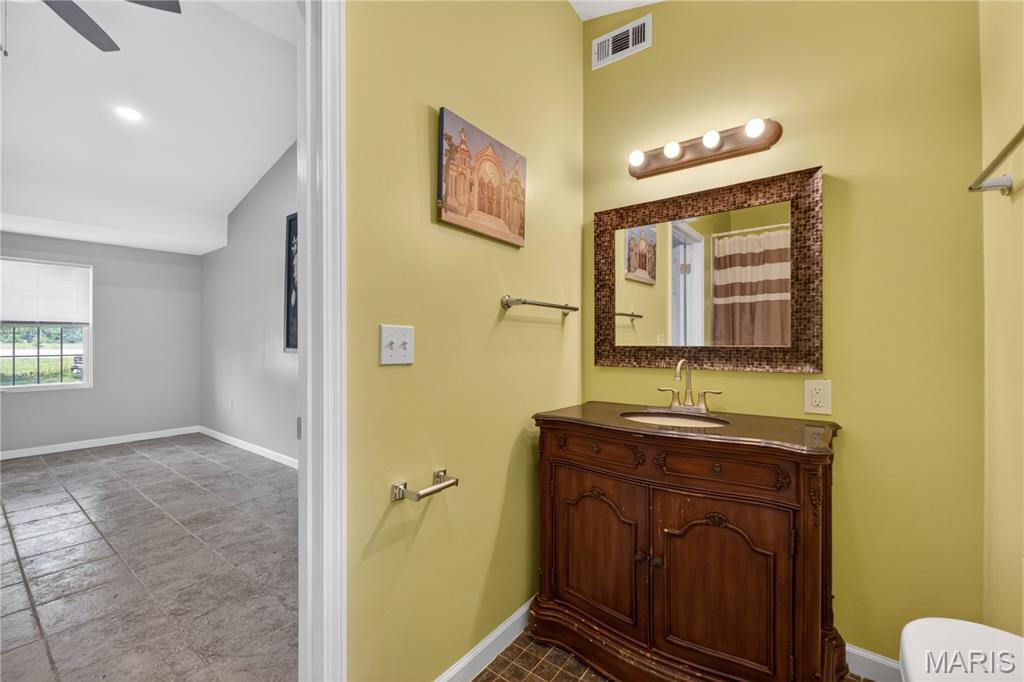 23 Hanover Lane Cahokia, IL 62206 - Photo 13 of 22