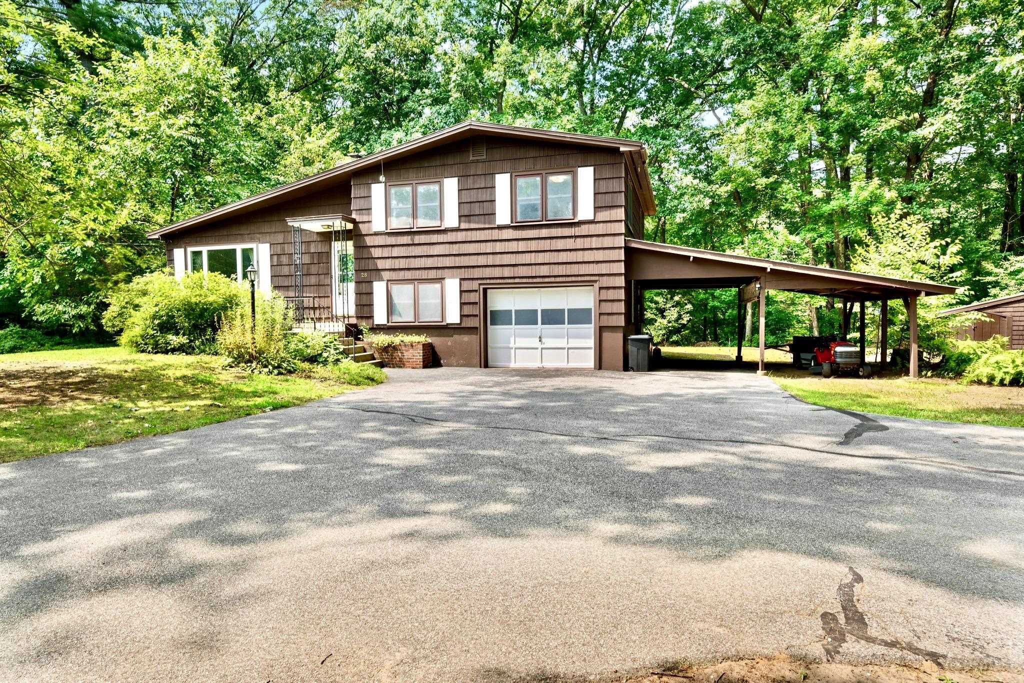 28 Lawrence Street Concord, NH 03301 - Photo 1 of 35 Gallery Image 1