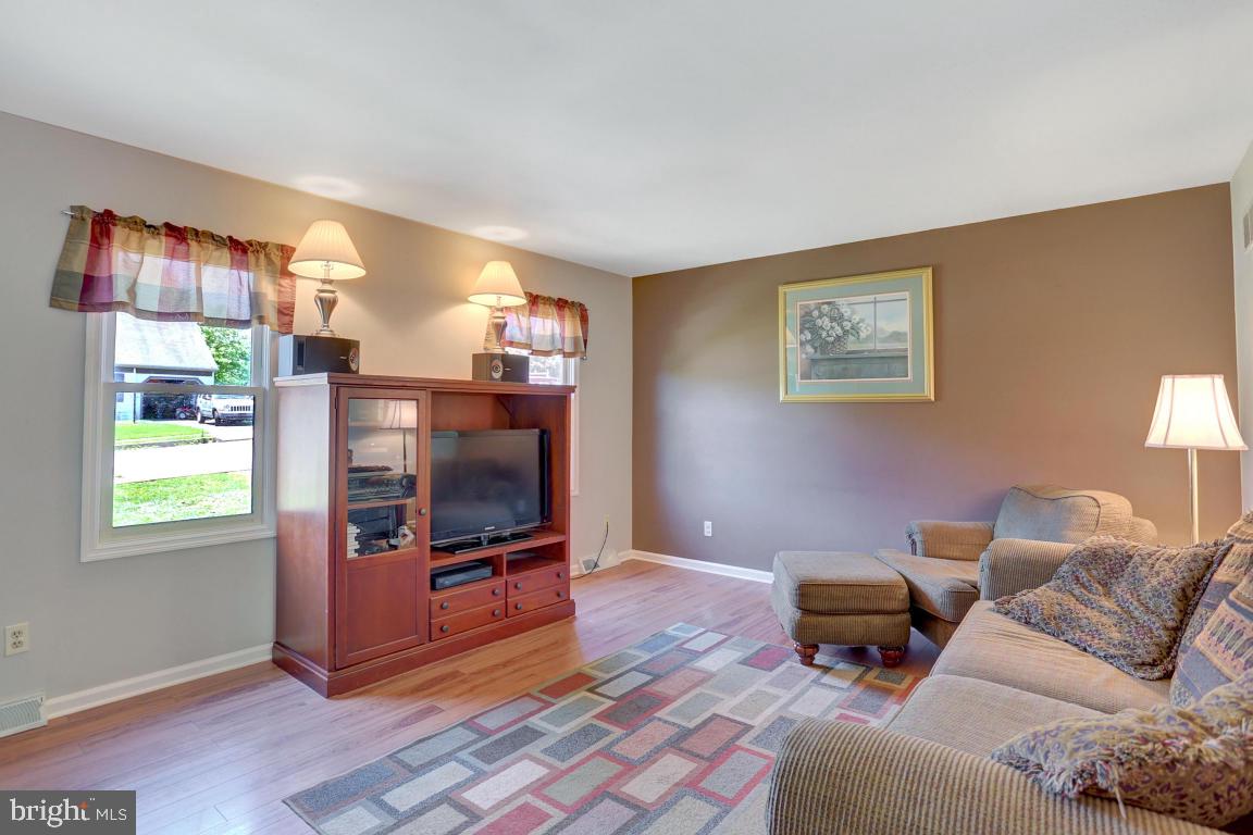 1928 Wilderness Road Lancaster, PA 17603 - Photo 13 of 28 Gallery Image 13
