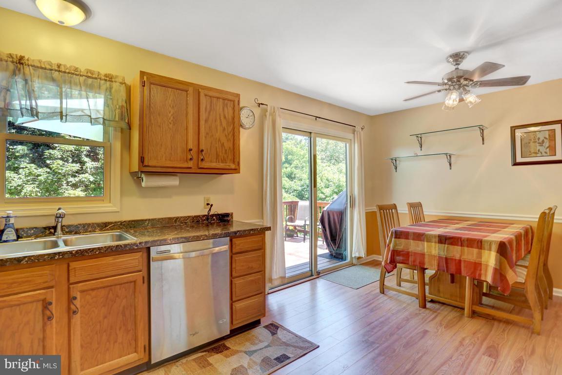 1928 Wilderness Road Lancaster, PA 17603 - Photo 15 of 28 Gallery Image 15