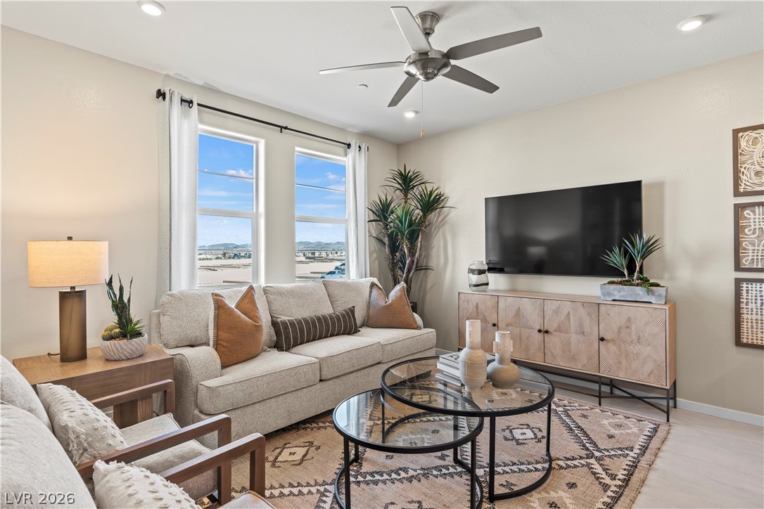 338 Cymbal Place Henderson, NV 89015 - Photo 11 of 40 MODEL HOME PHOTO