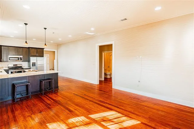 $299,000 | 104 Jefferson Heights Avenue, New Orleans, LA 70121