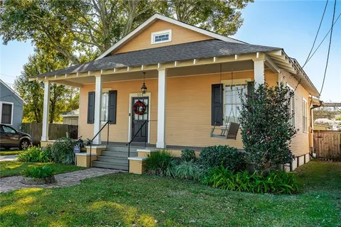 $299,000 | 104 Jefferson Heights Avenue, New Orleans, LA 70121