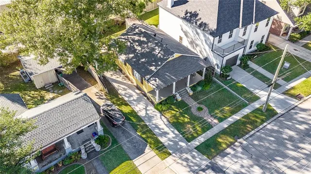 $299,000 | 104 Jefferson Heights Avenue, New Orleans, LA 70121