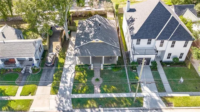 $299,000 | 104 Jefferson Heights Avenue, New Orleans, LA 70121