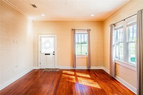 $299,000 | 104 Jefferson Heights Avenue, New Orleans, LA 70121