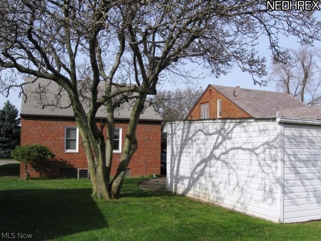 3405 Warren Road Cleveland, OH 44111 - Photo 2 of 25