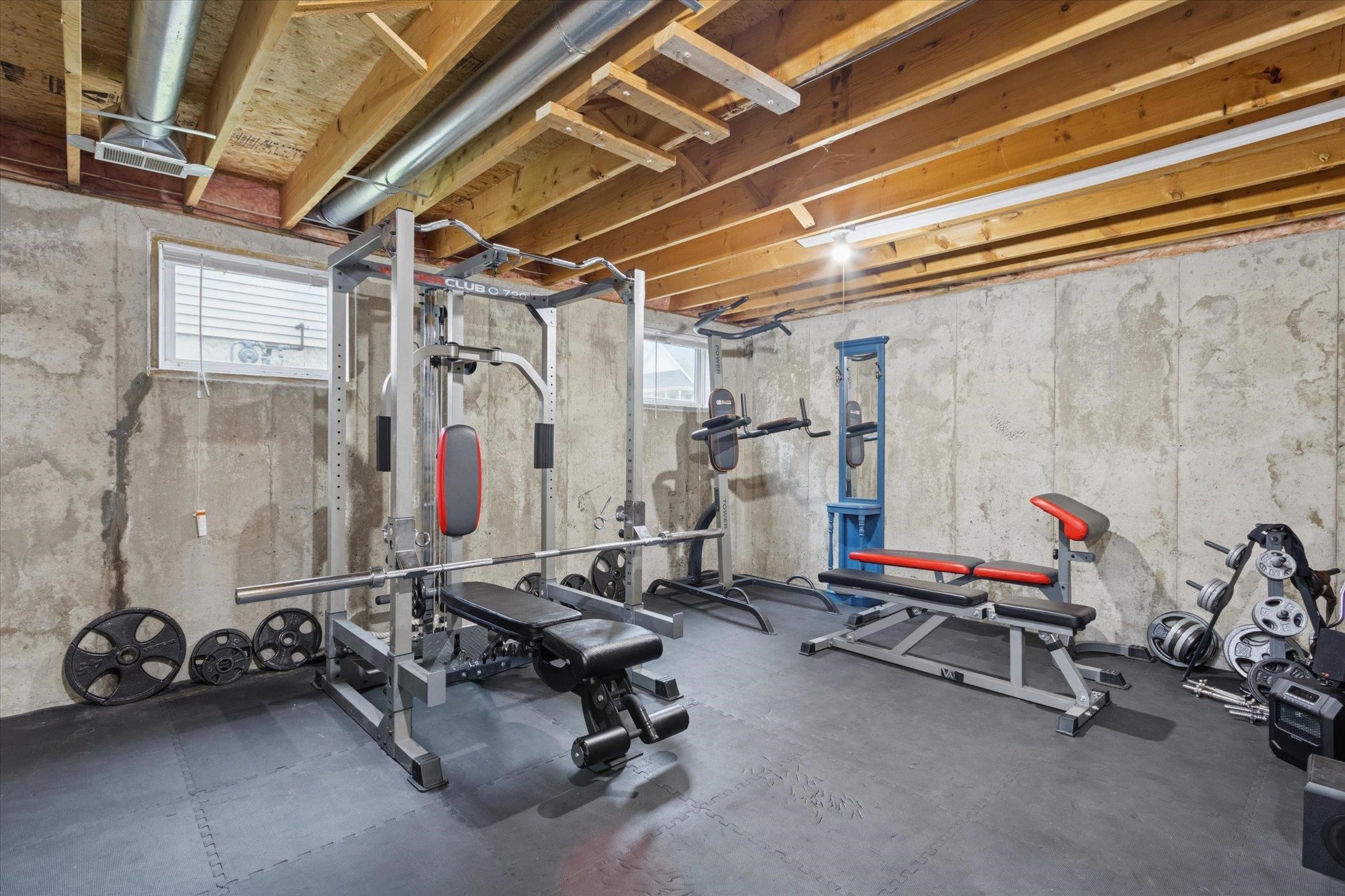 718 West Prospect Street Kirkland, IL 60146 - Photo 28 of 41 a view of a room with gym equipment
