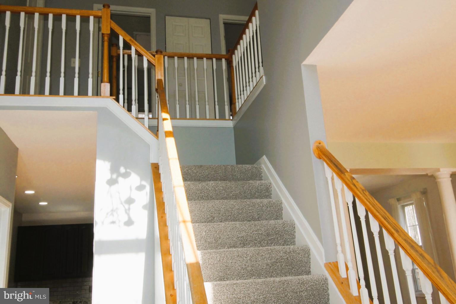 4695 Sands Road Harwood, MD 20776 - Photo 20 of 49 Staircase with overlook