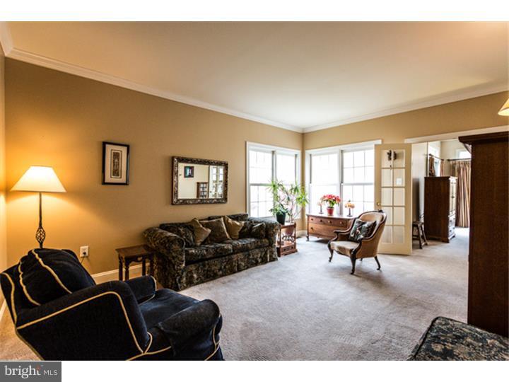 15 Landon Way Exton, PA 19341 - Photo 6 of 25 Living Room