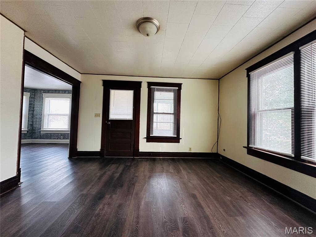 603 North Meramec Street St. James, MO 65559 - Photo 6 of 11