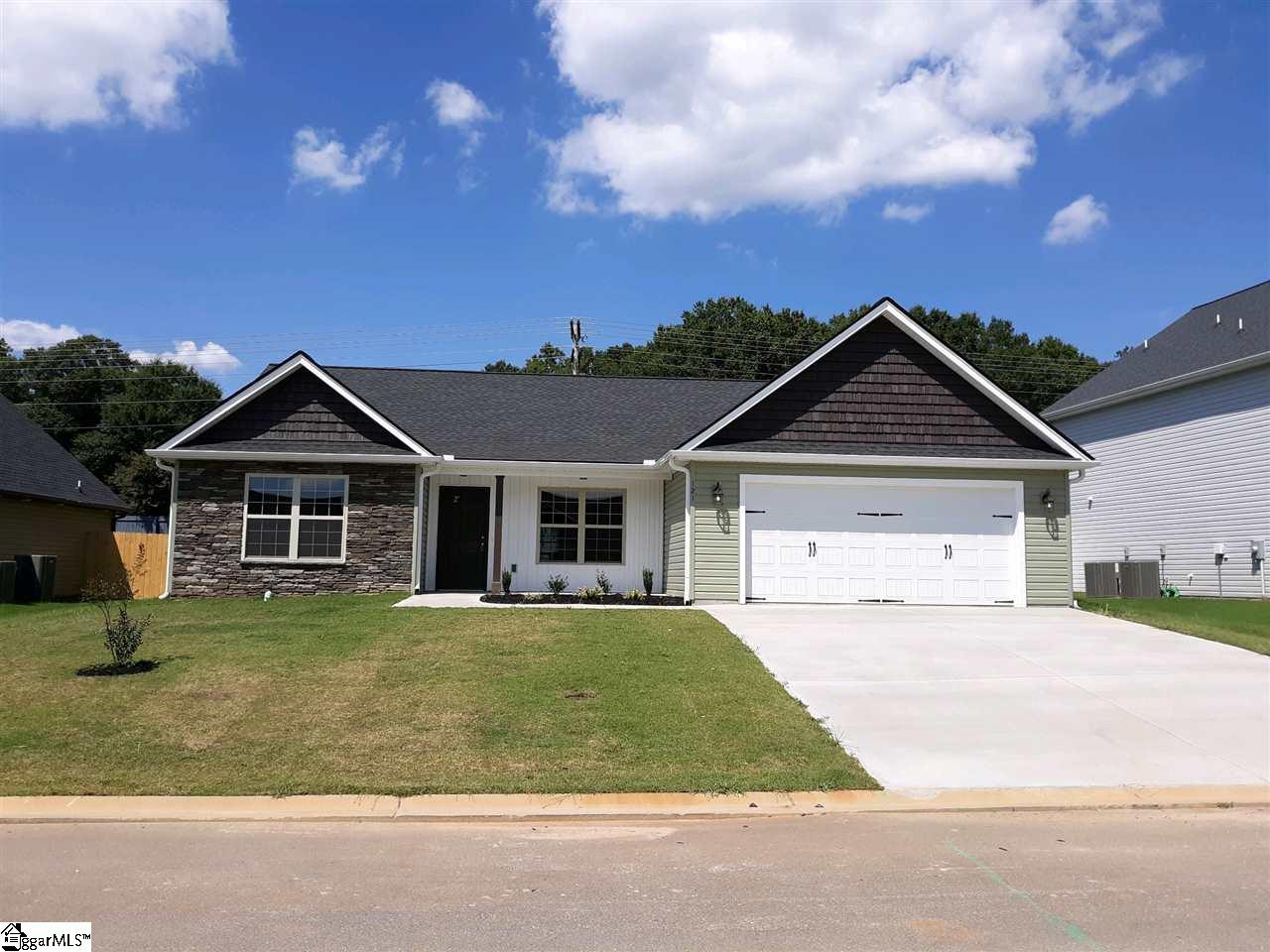 121 Sleepy River Road Simpsonville, SC 29681 - Photo 1 of 6 Gallery Image 1