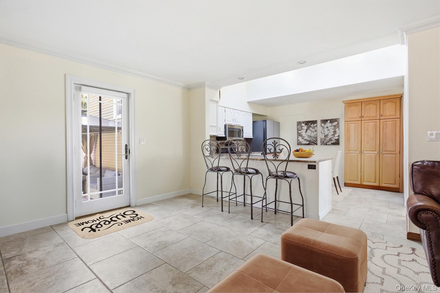 29 Montrose Road Yonkers, NY 10710 - Photo 6 of 23 Includes virtual furniture