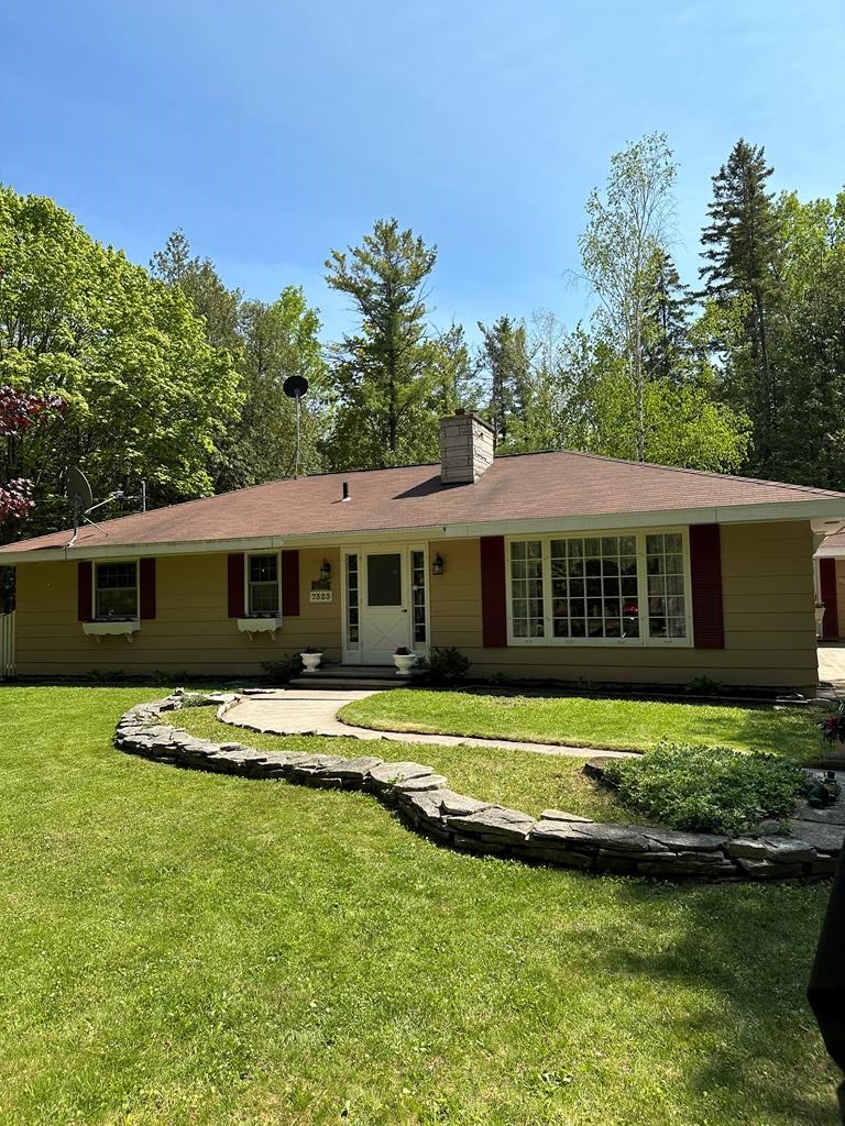 7323 Hammarstrom Road Sturgeon Bay, WI 54235 - Photo 3 of 31 Gallery Image 3