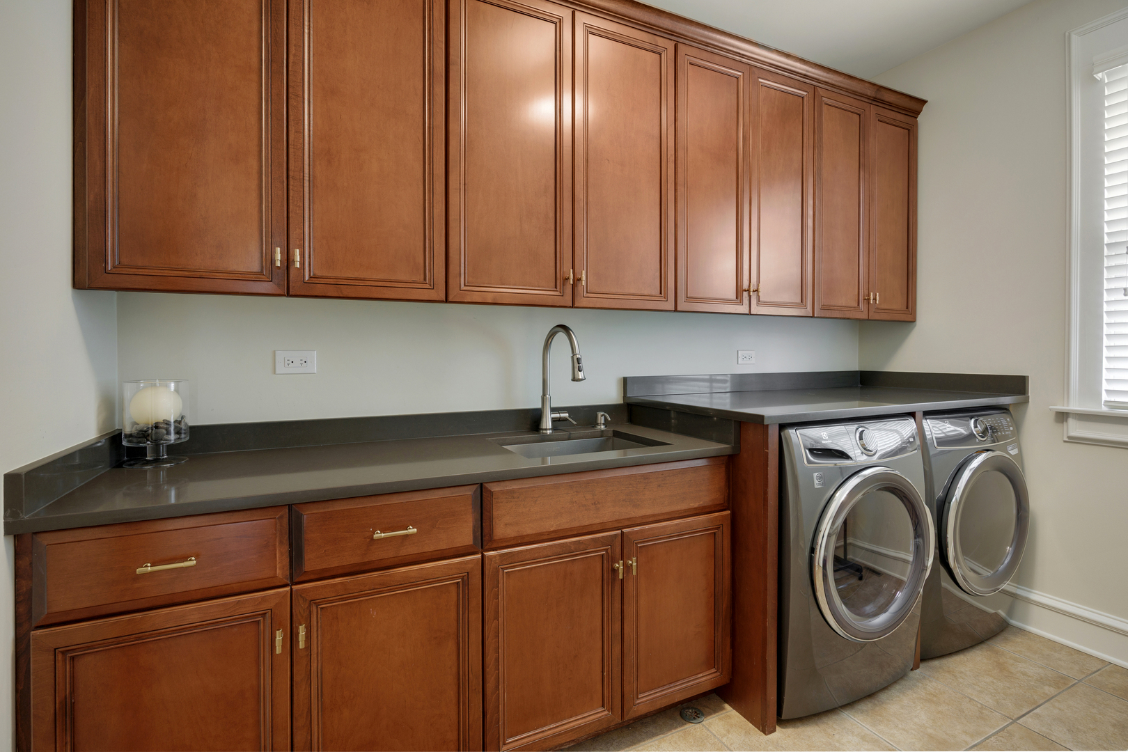 1726 Kay Road Wheaton, IL 60187 - Photo 28 of 50