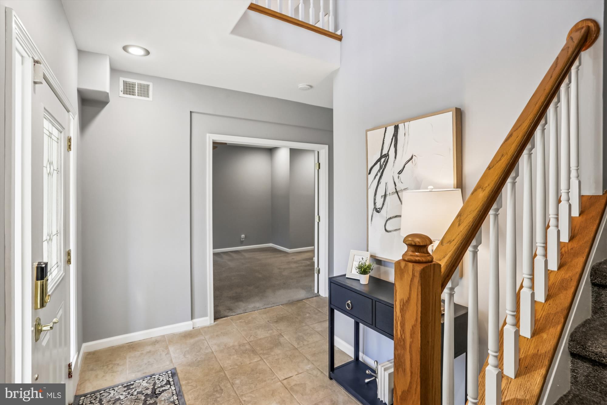 15 Ritchie Avenue Silver Spring, MD 20910 - Photo 12 of 73 Entryway View into bonus room