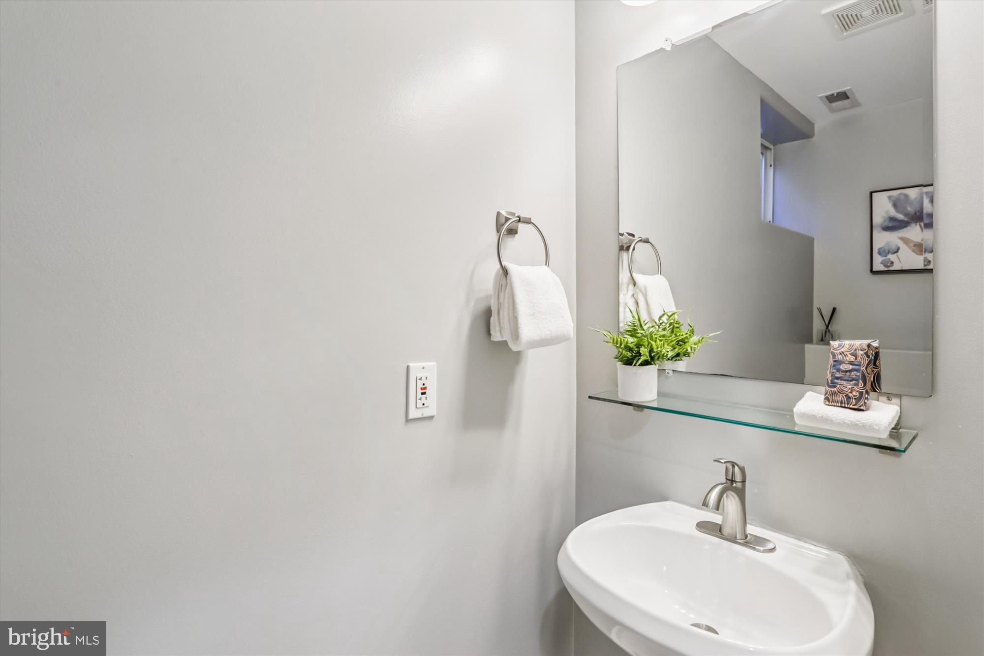 15 Ritchie Avenue Silver Spring, MD 20910 - Photo 13 of 73 Powder Room View on Lower Level