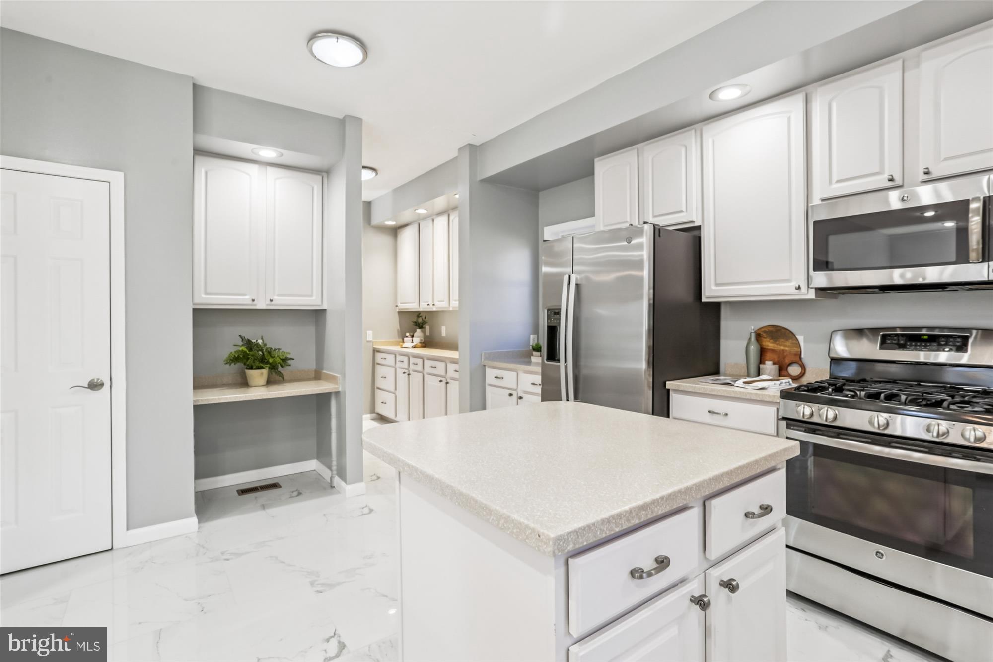 15 Ritchie Avenue Silver Spring, MD 20910 - Photo 21 of 73 Kitchen