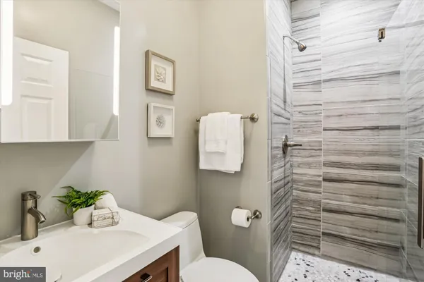 $1,099,000 | 15 Ritchie Avenue, Silver Spring, MD 20910
