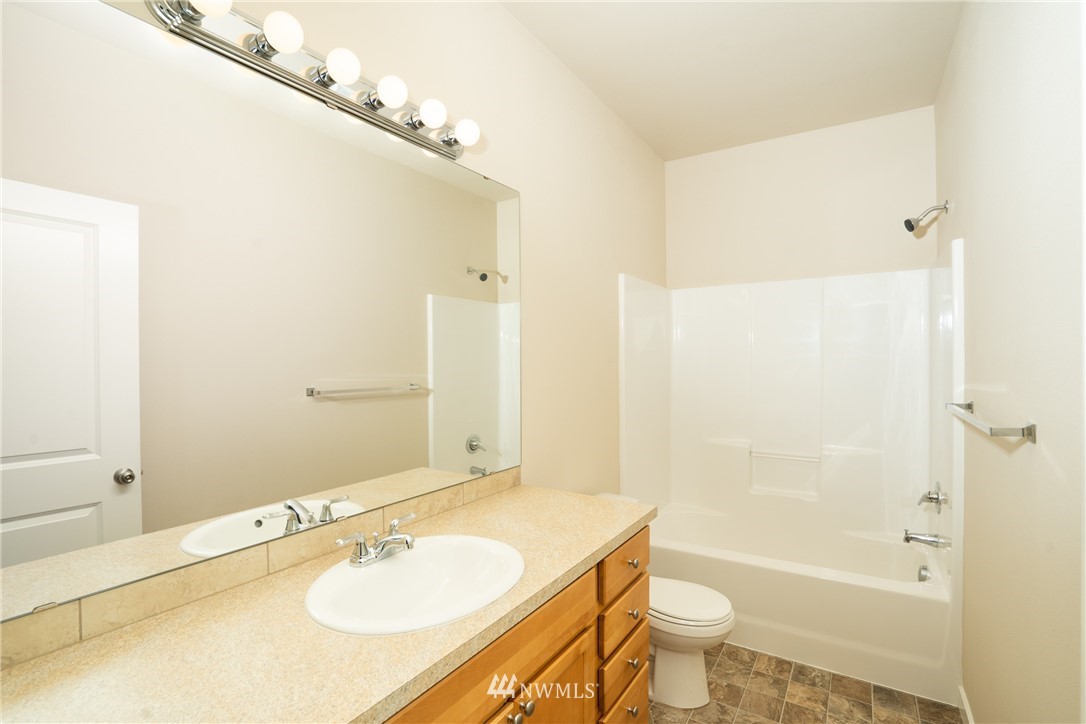3828 McLaughlin Road Mount Vernon, WA 98273 - Photo 14 of 21 Gallery Image 14